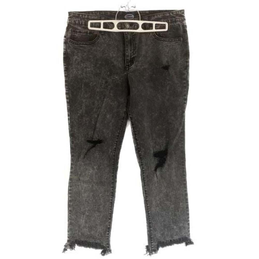 Size 8 Scoop Jeans